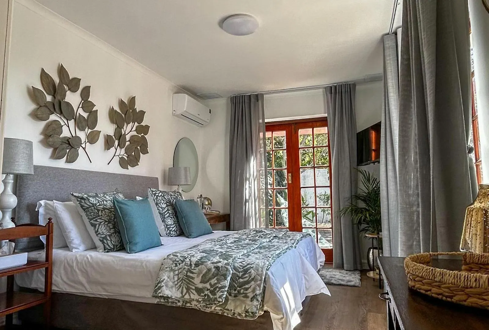 Acorn House Bed & Breakfast Cape Town