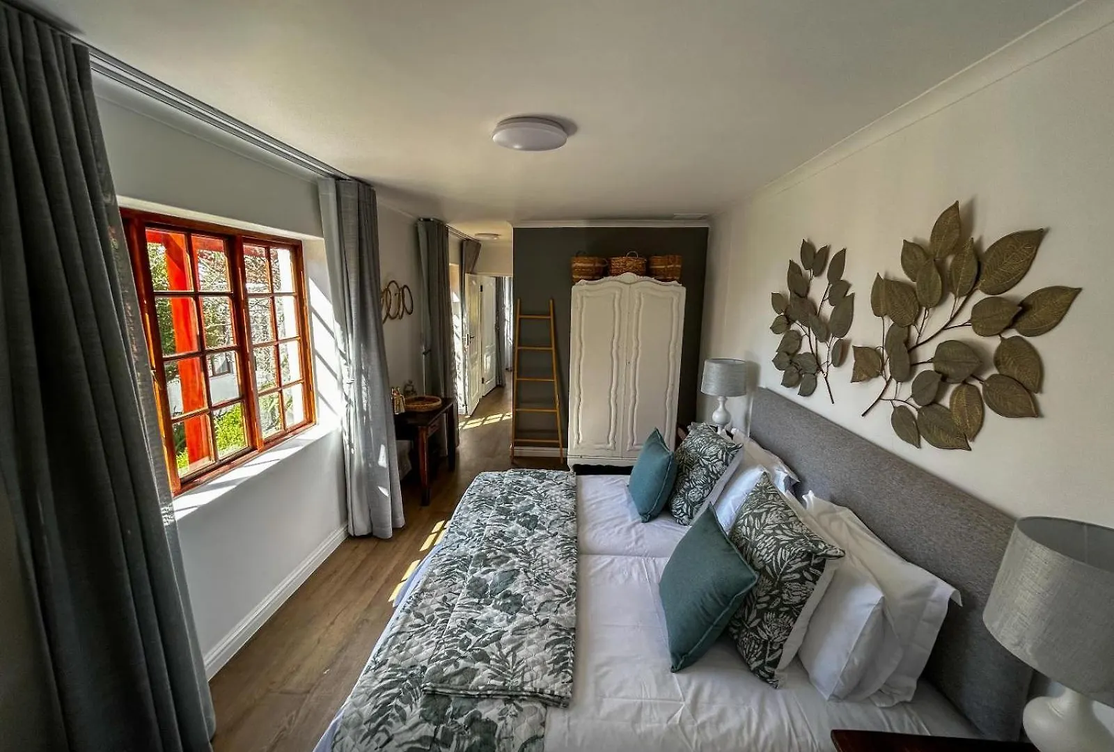 Acorn House Bed & Breakfast Cape Town