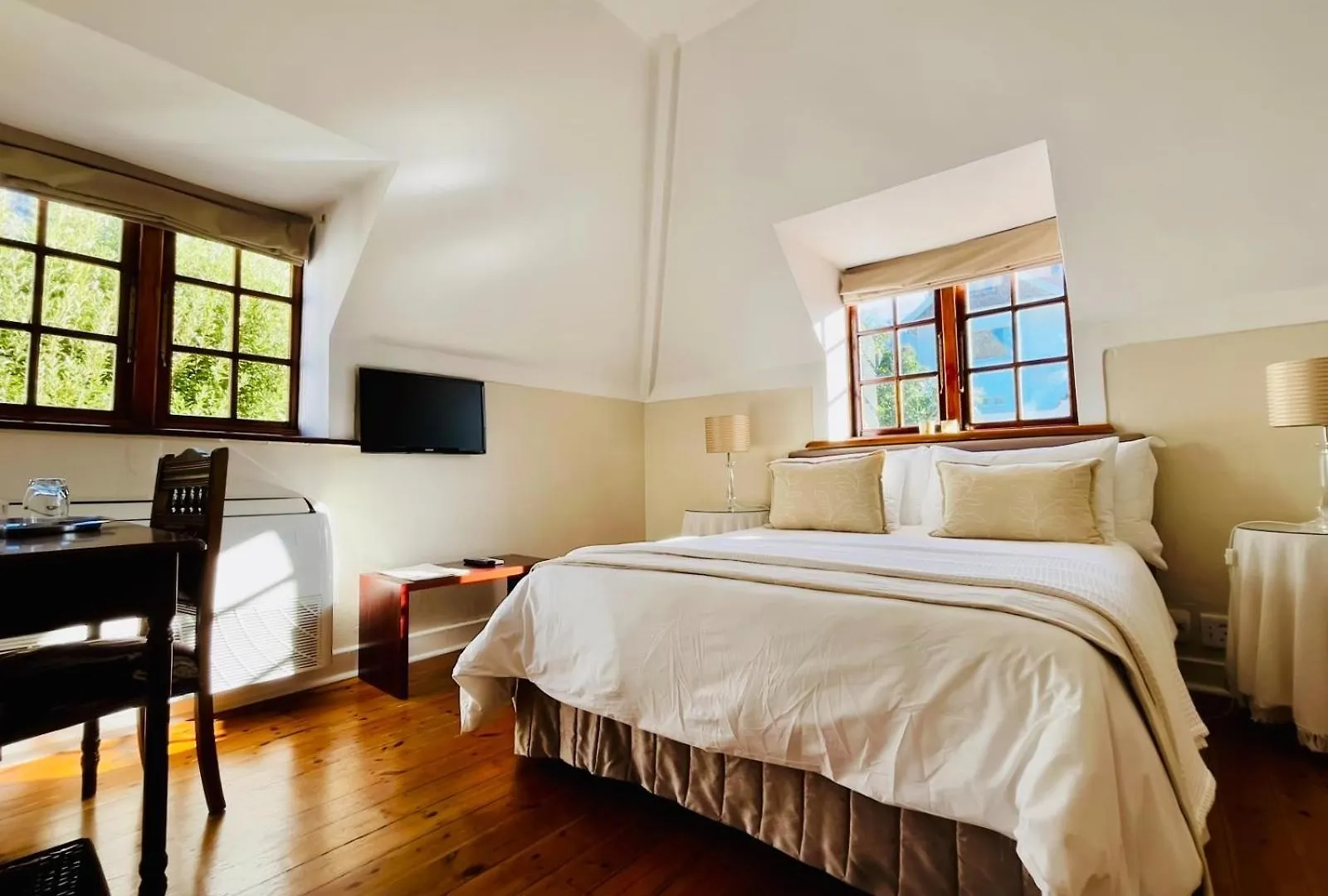 Acorn House Bed & Breakfast Cape Town